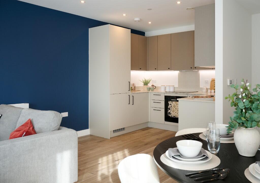 Apartment in Reading - View 5