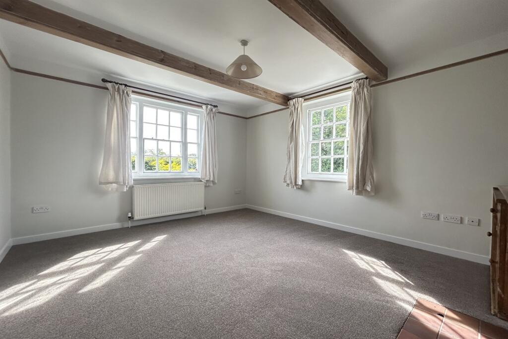 House in Basingstoke and Deane, Silchester - More
