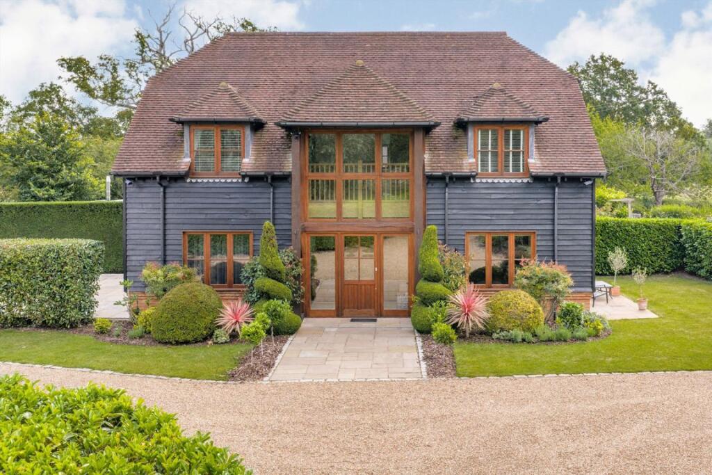 Main image of property: Mays Green, Cobham