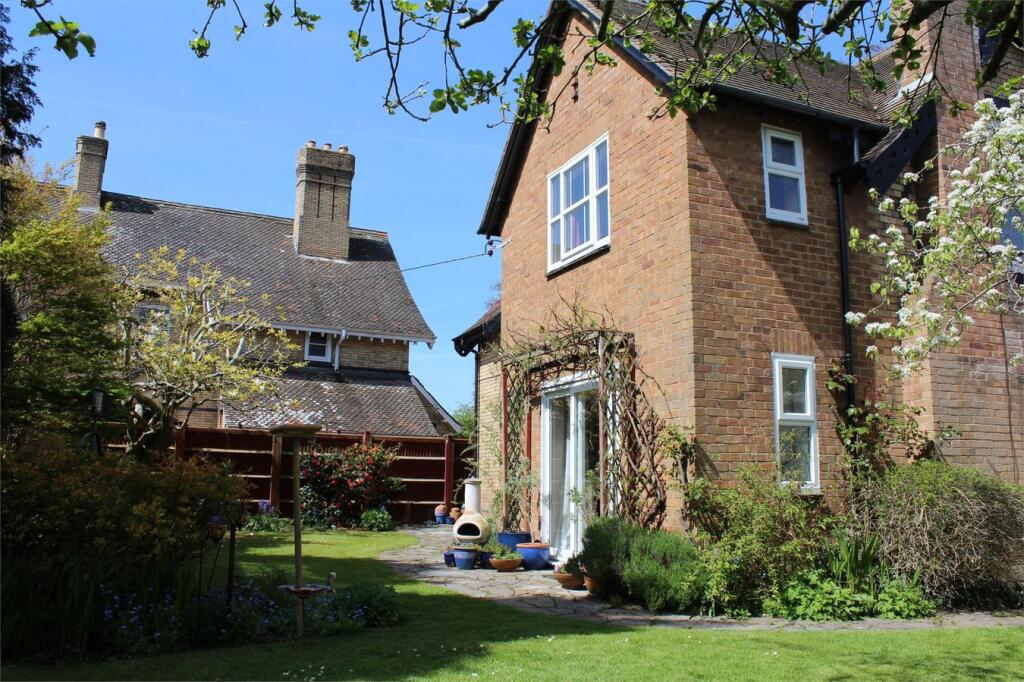 Main image of property: South Road, Taunton, TA1