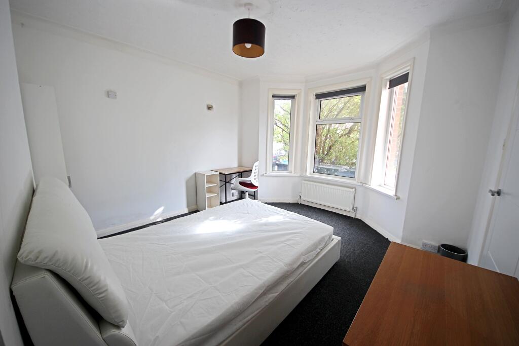 Somerley Road, Winton, Bournemouth photo 5