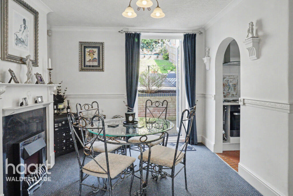 House in Chatham, Medway - View 3
