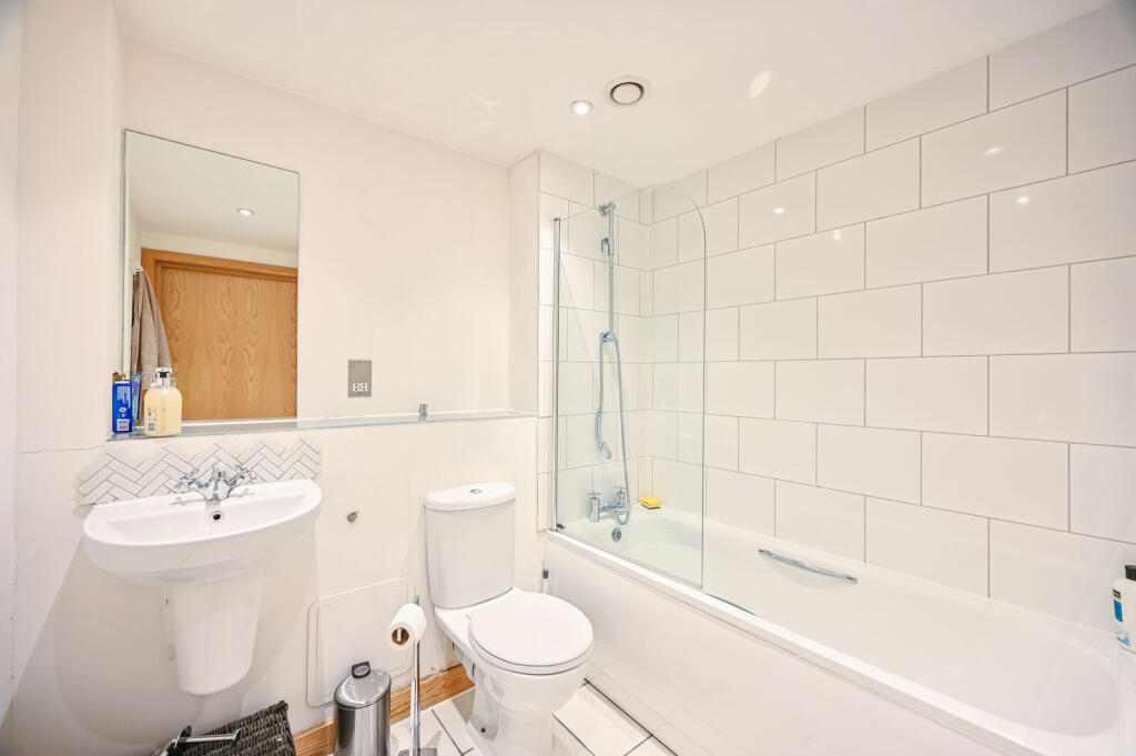 Apartment in London - View 4