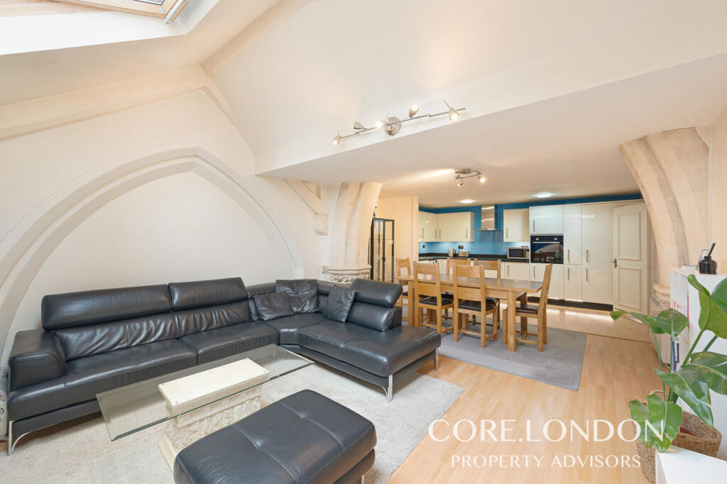 Main image of property: The Avenue, London, W13