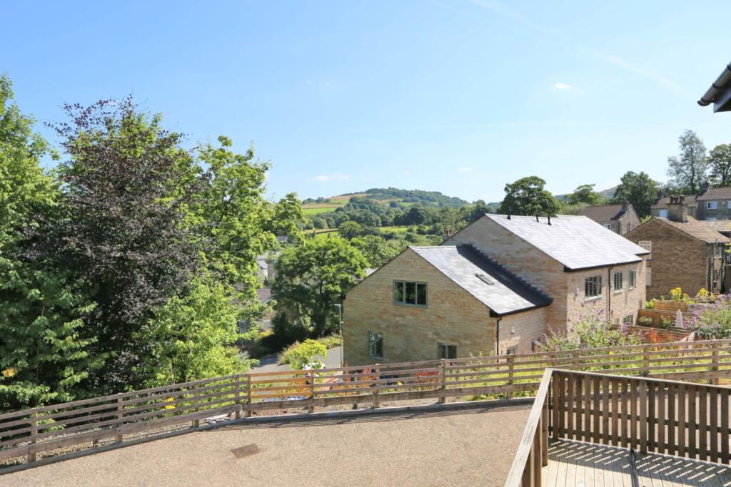 High Street, Bollington photo 3