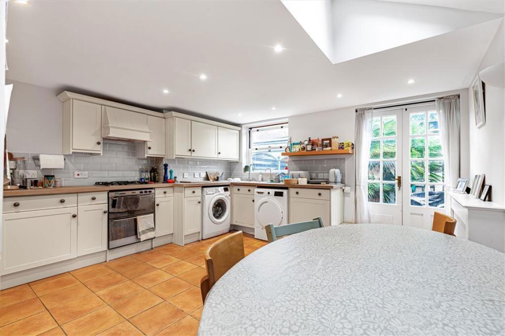 House in London, Mortlake - View 4