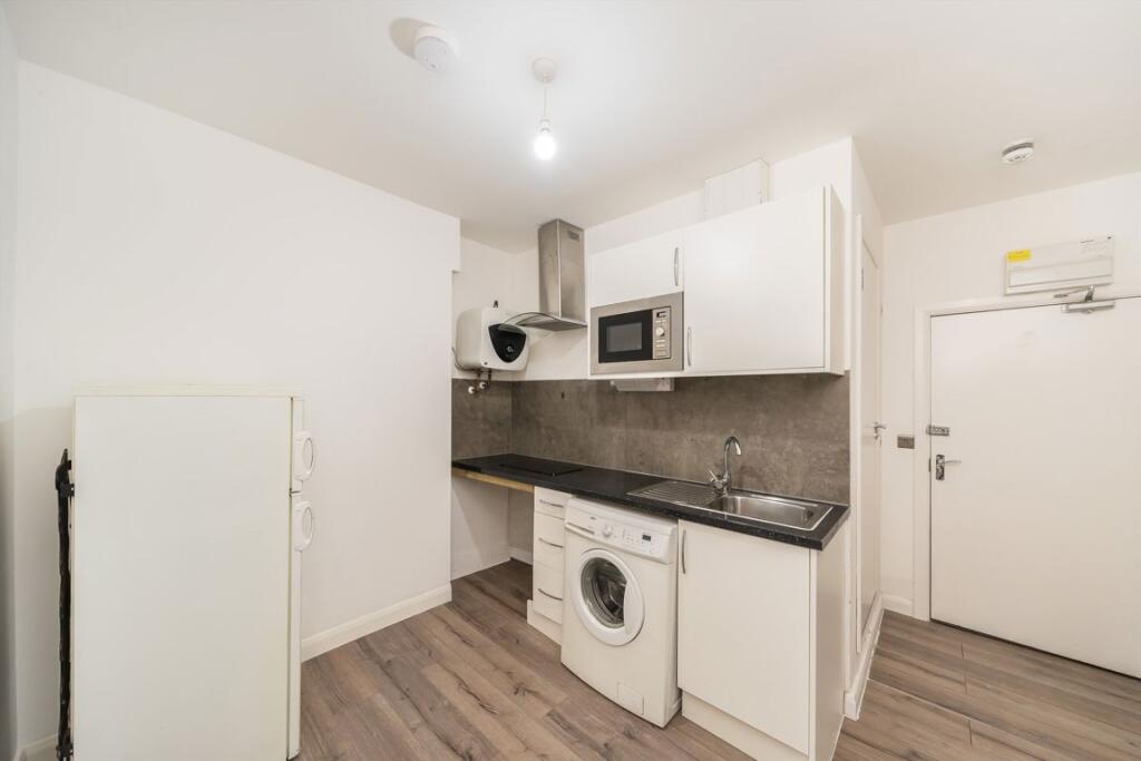 Main image of property: High Street, SUTTON