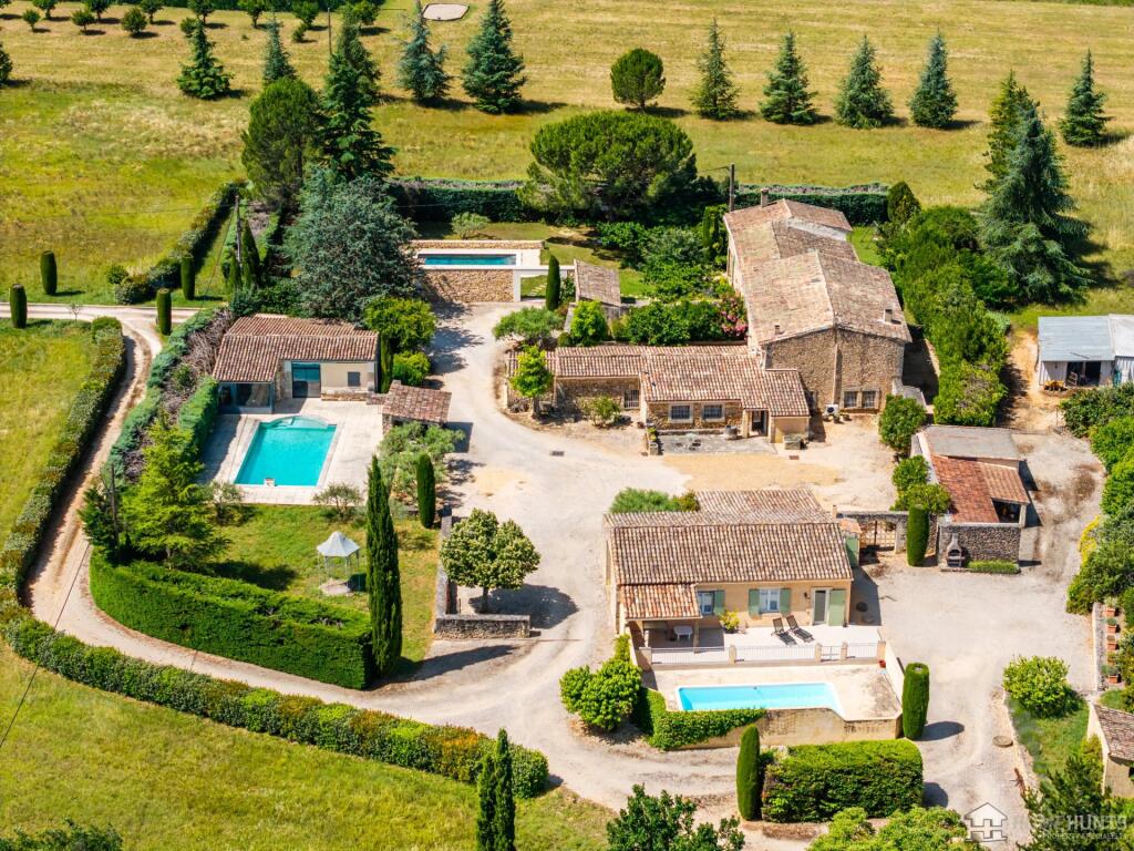 Main image of property: Provence-Alps-Cote d`Azur, Vaucluse, Bonnieux