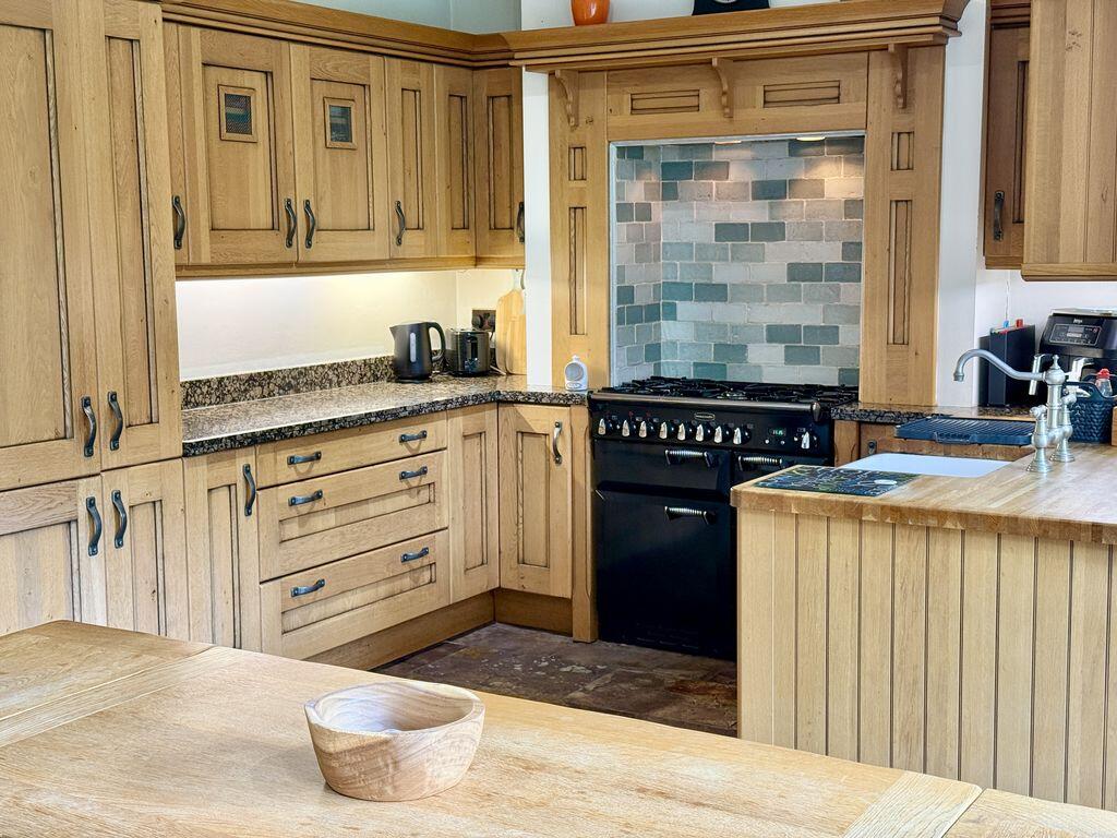 House in Stockport - View 3
