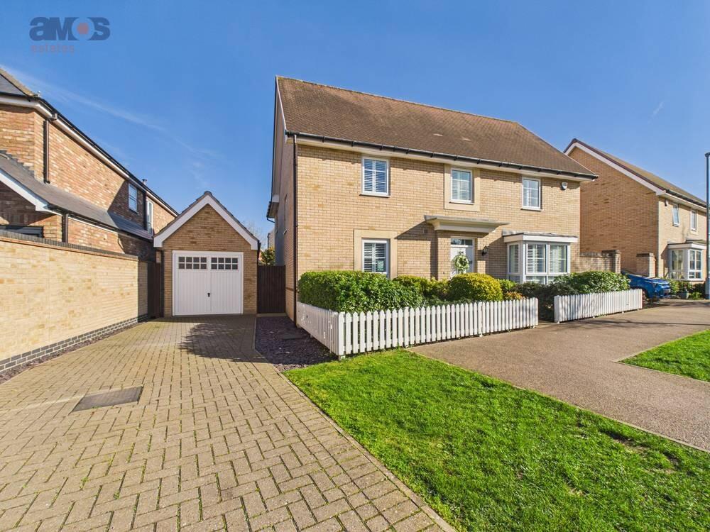 Main image of property: Thorpe Road,  Hawkwell, Essex,