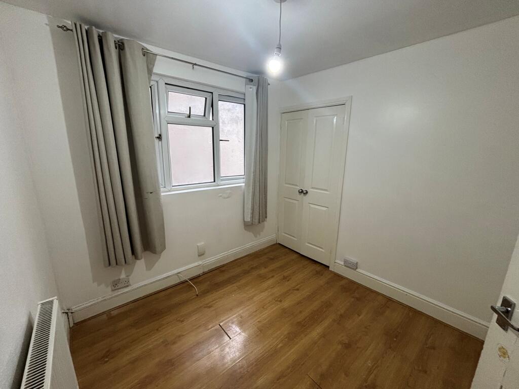 Newhampton Road West, WOLVERHAMPTON - View 6