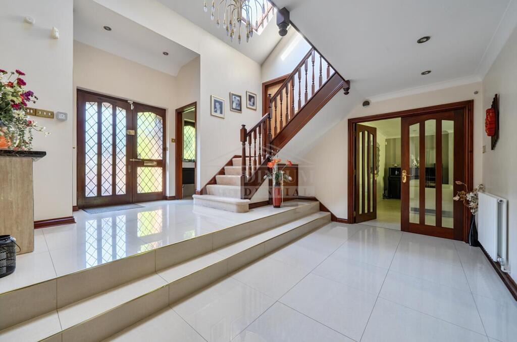 House in Harrow - View 2