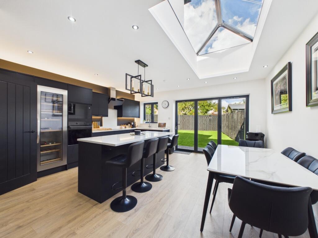 House in Dartford - View 3