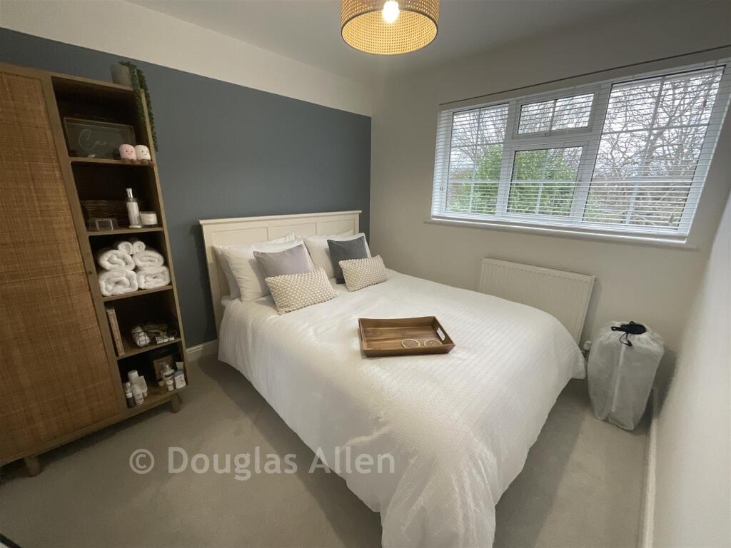 Main image of property: Warrene Close, Stanford-Le-Hope, Essex
