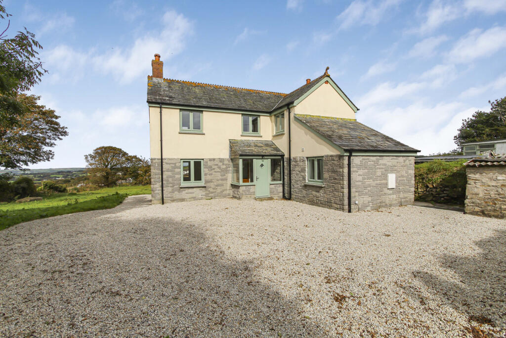3-bed detached on Higher Penquite, Bodmin, PL30, £450,000