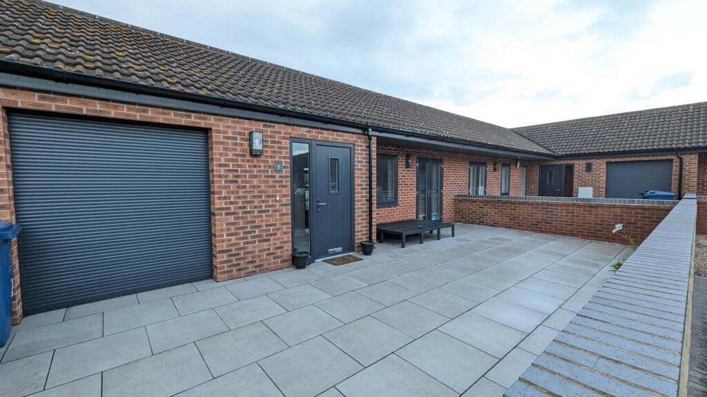 Main image of property: Holme Farm Court, NG2