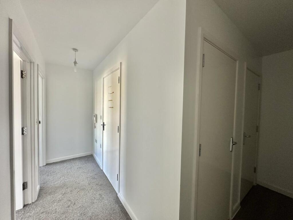 Apartment in London - View 3