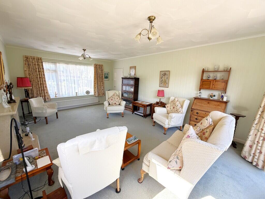 House in Peterborough - View 5