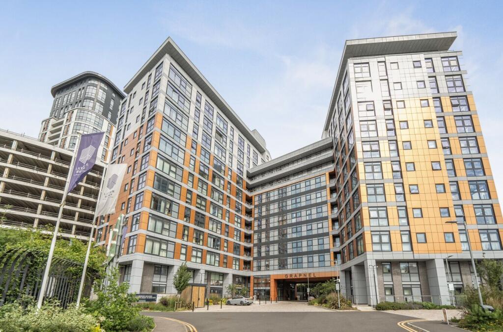 Main image of property: Grapnel Apartments, 31 Furness Quay, Salford, M50