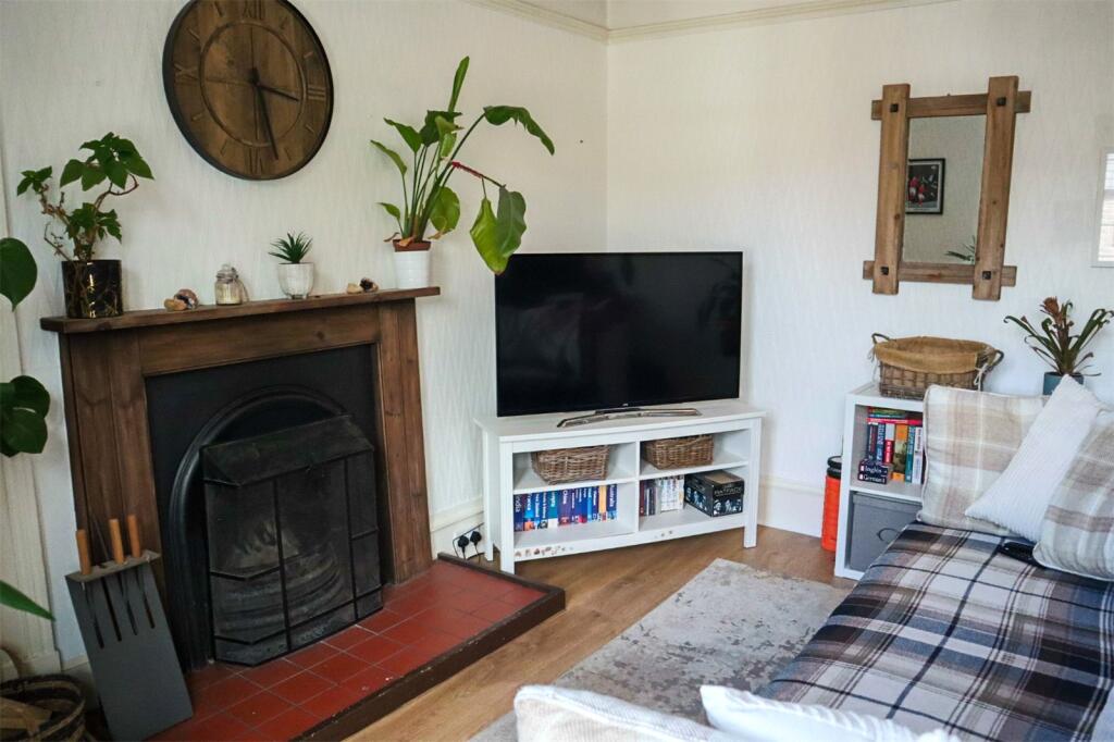 Apartment in Motherwell - View 4