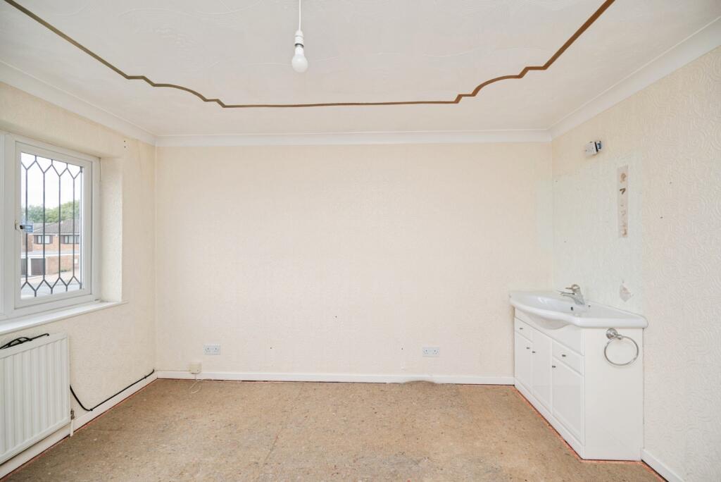 House in Dudley, West Midlands - More