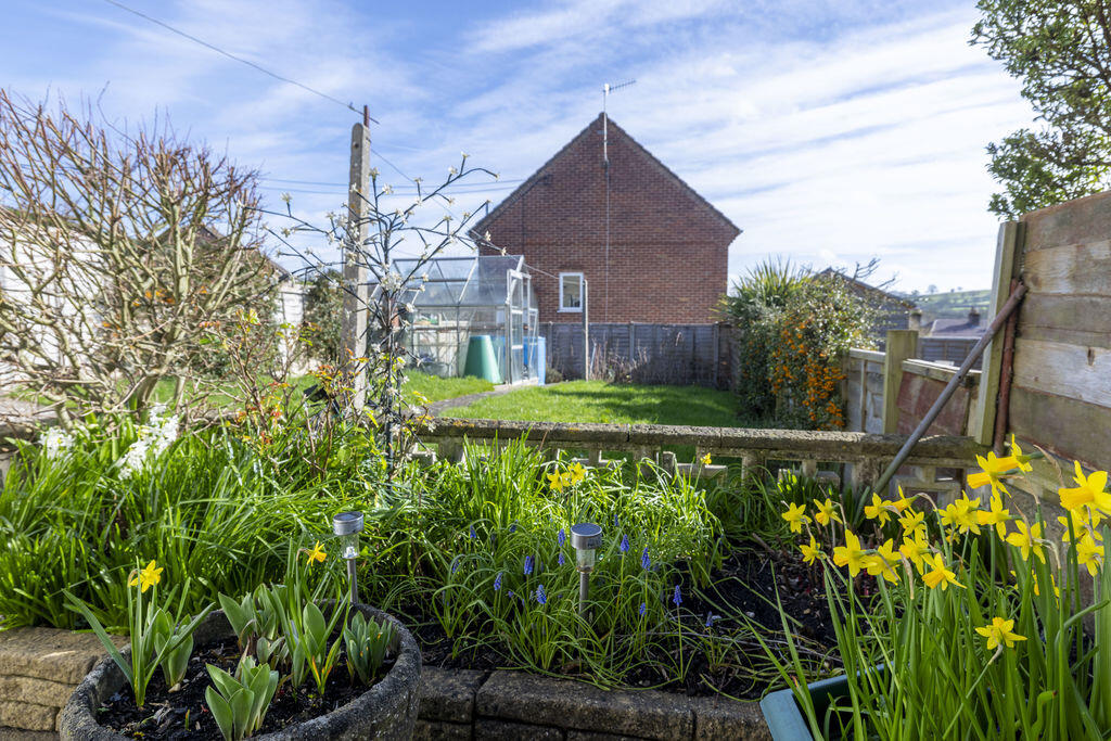 Additional image 15 of A delightful 2 bedroom home with off street parking close to Bruton's High Street