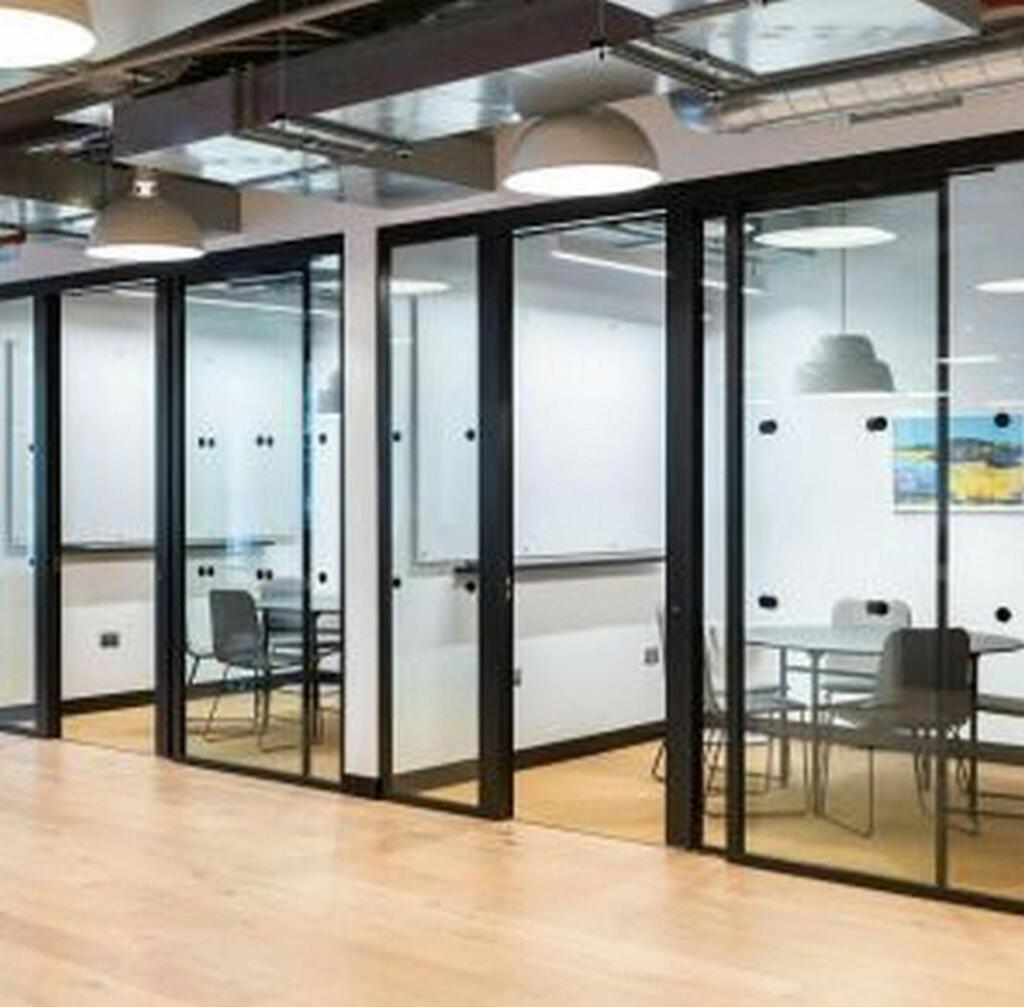 Fully Fitted Space