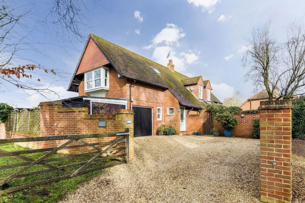 Main image of property: High Street, Drayton St. Leonard, OX10