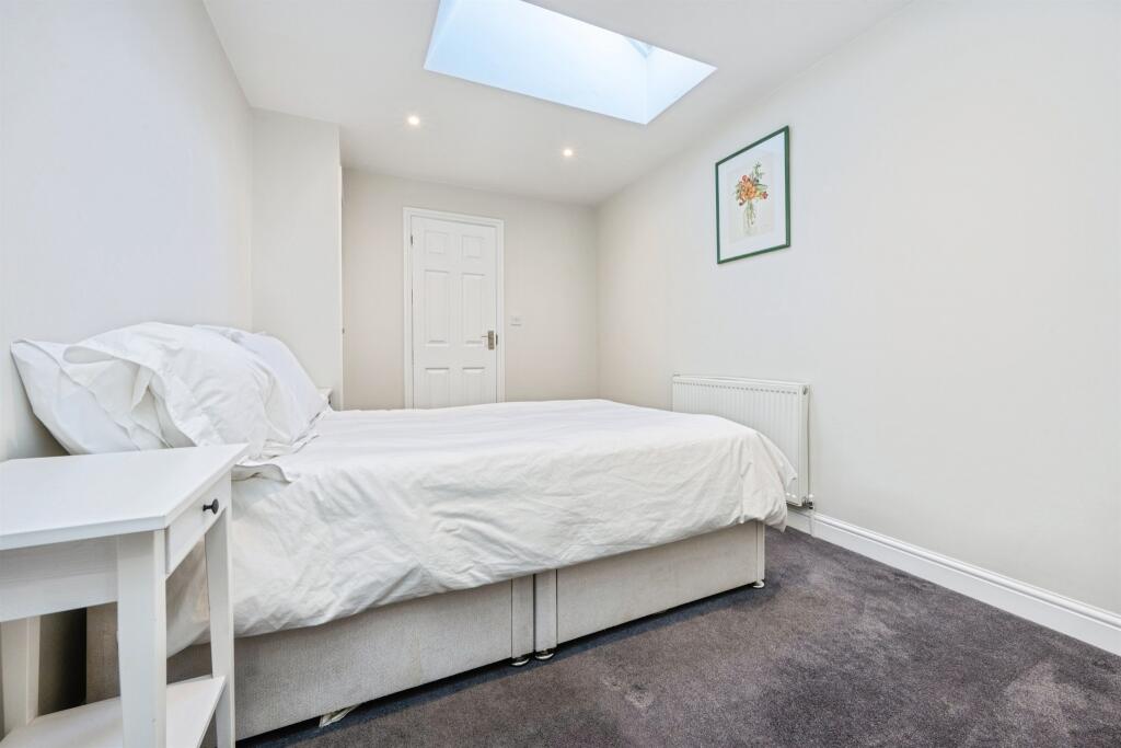 Additional image 18 of Mount Pleasant Lane, Bricket Wood, St. Albans