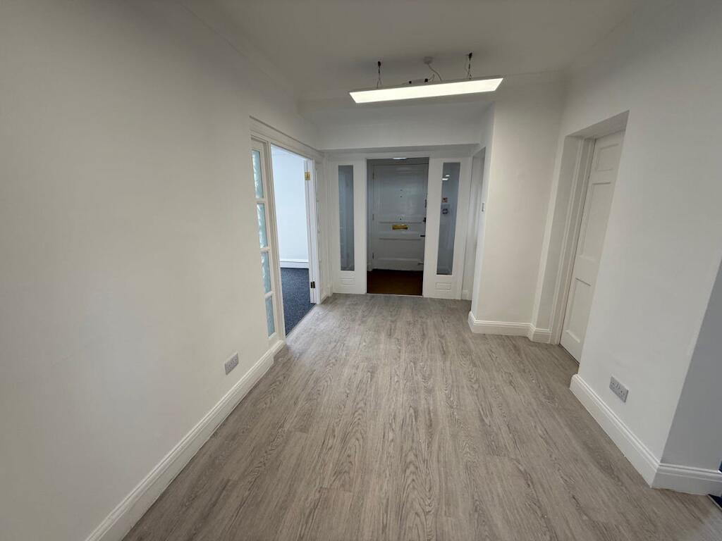 Additional image 5 of 10 Parkway, Welwyn Garden City, AL8 6HG