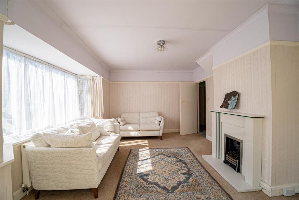 House in Tonbridge - View 3