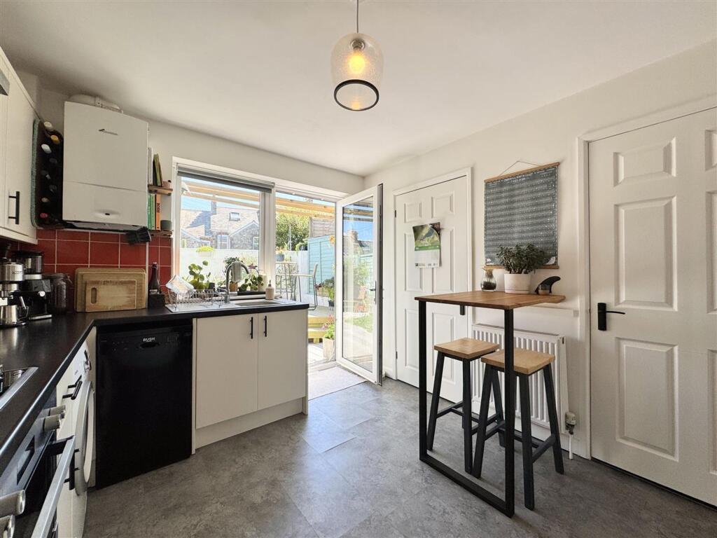 House in Truro - View 4
