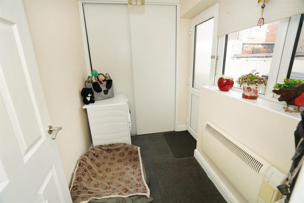 House in Bolton, Middlebrook, Horwich - View 4