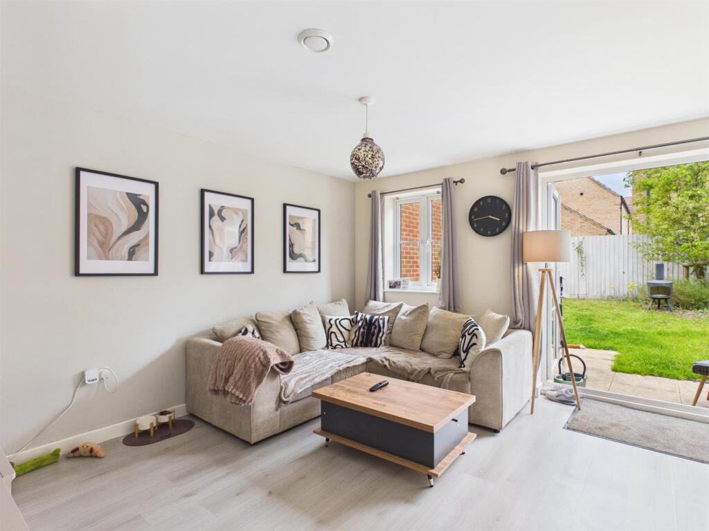 House in Weldon, Priors Hall Park - More