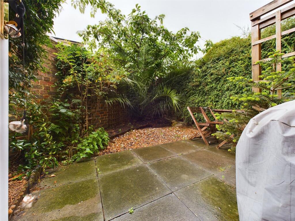 Property photo 8