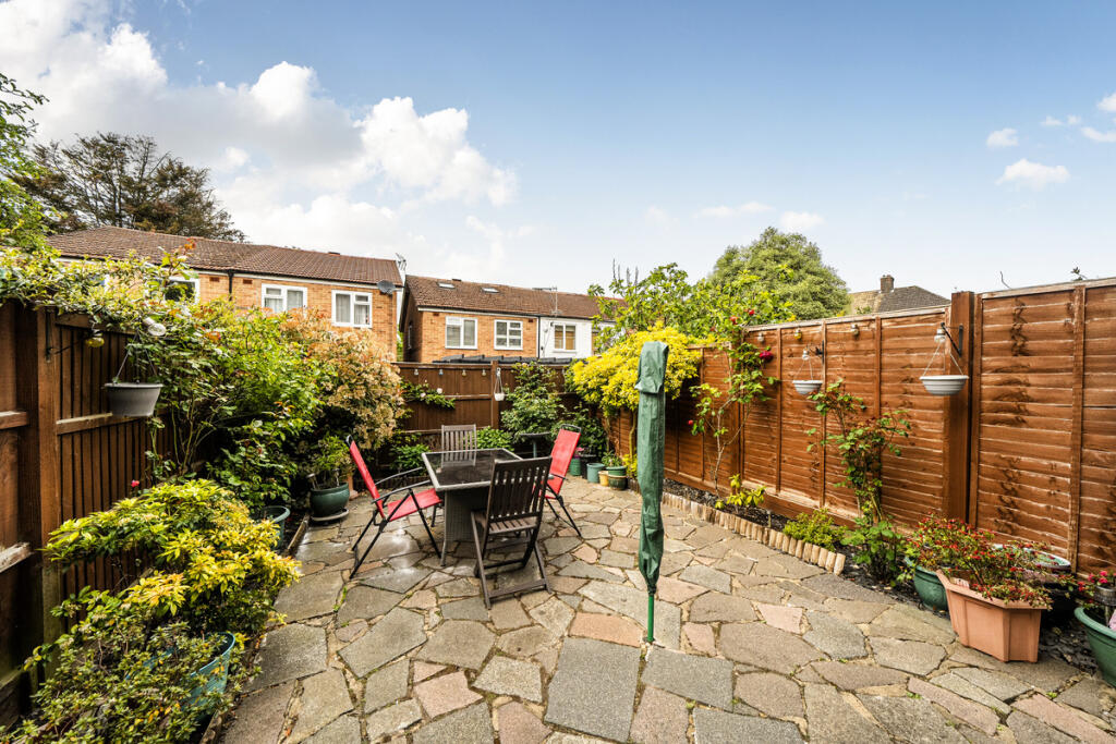 House in London, Catford South - View 4