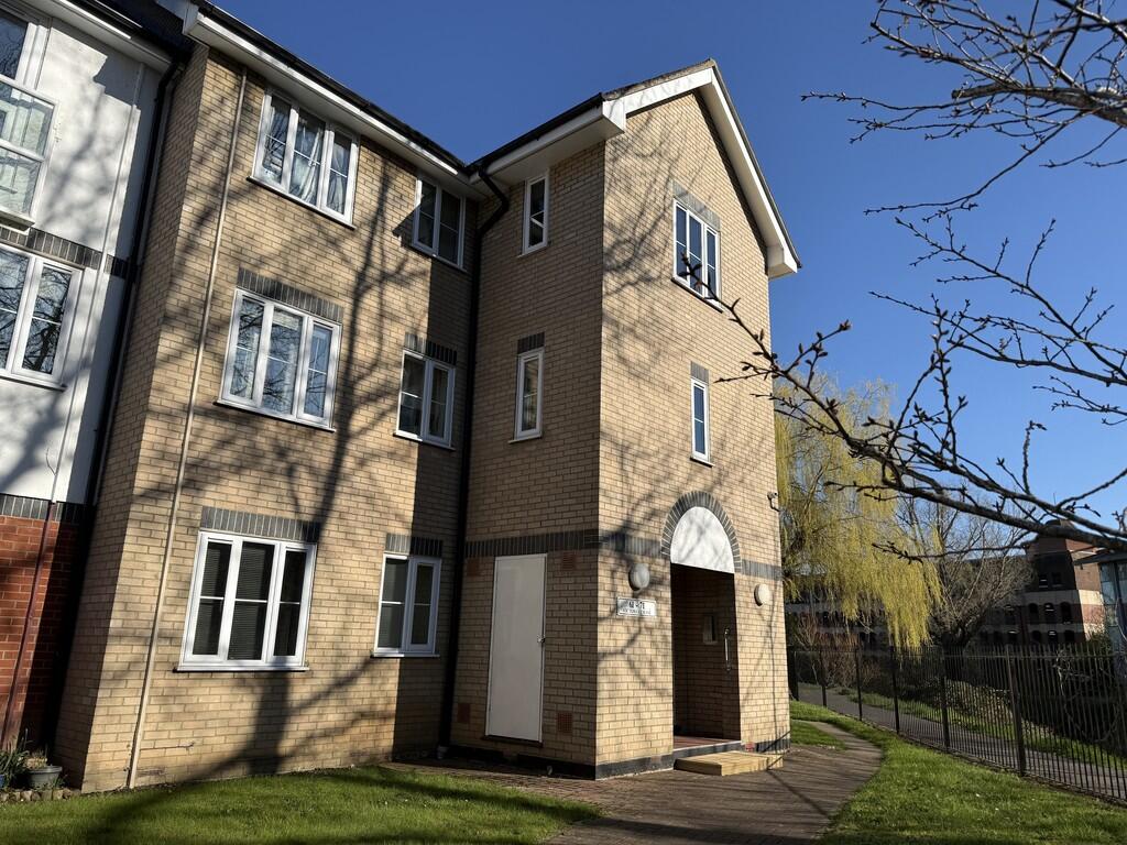 Main image of property: Victoria Chase, North Station Road