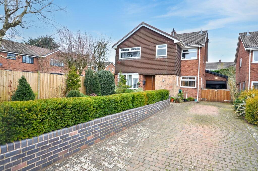 Main image of property: Fitzherbert Close, Swynnerton, Stone