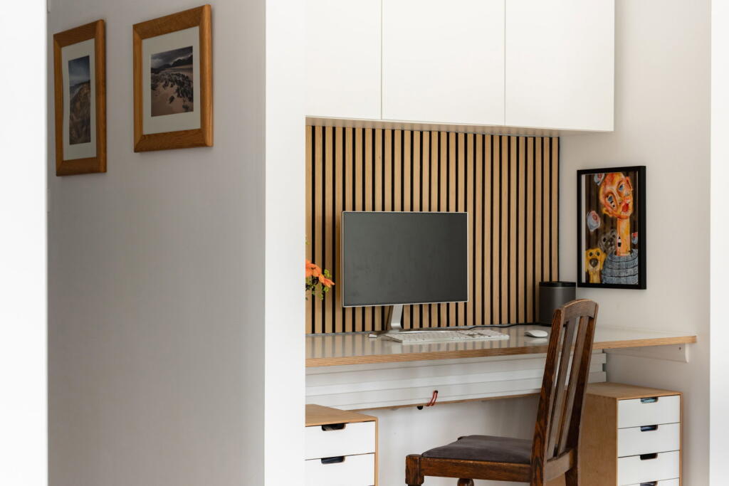 House in Cholesbury - More