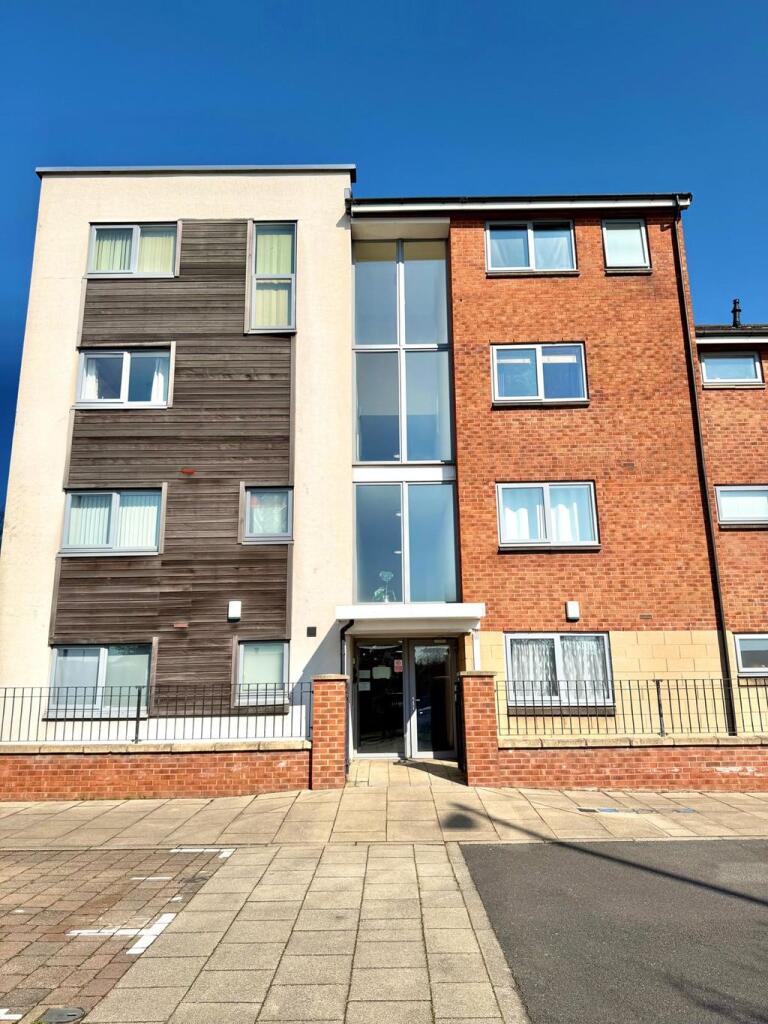 Main image of property: 2 Bedroom Apartment, Falconwood Way, Manchester