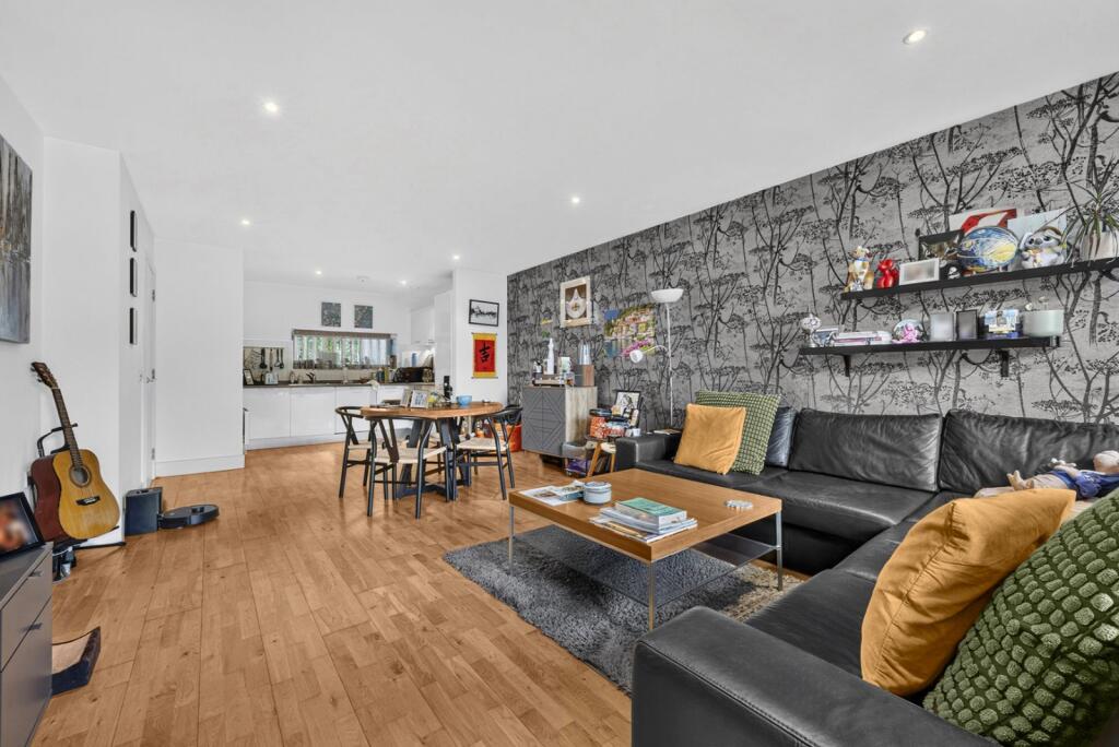 Apartment in London, Steele's Village, Chalk Farm