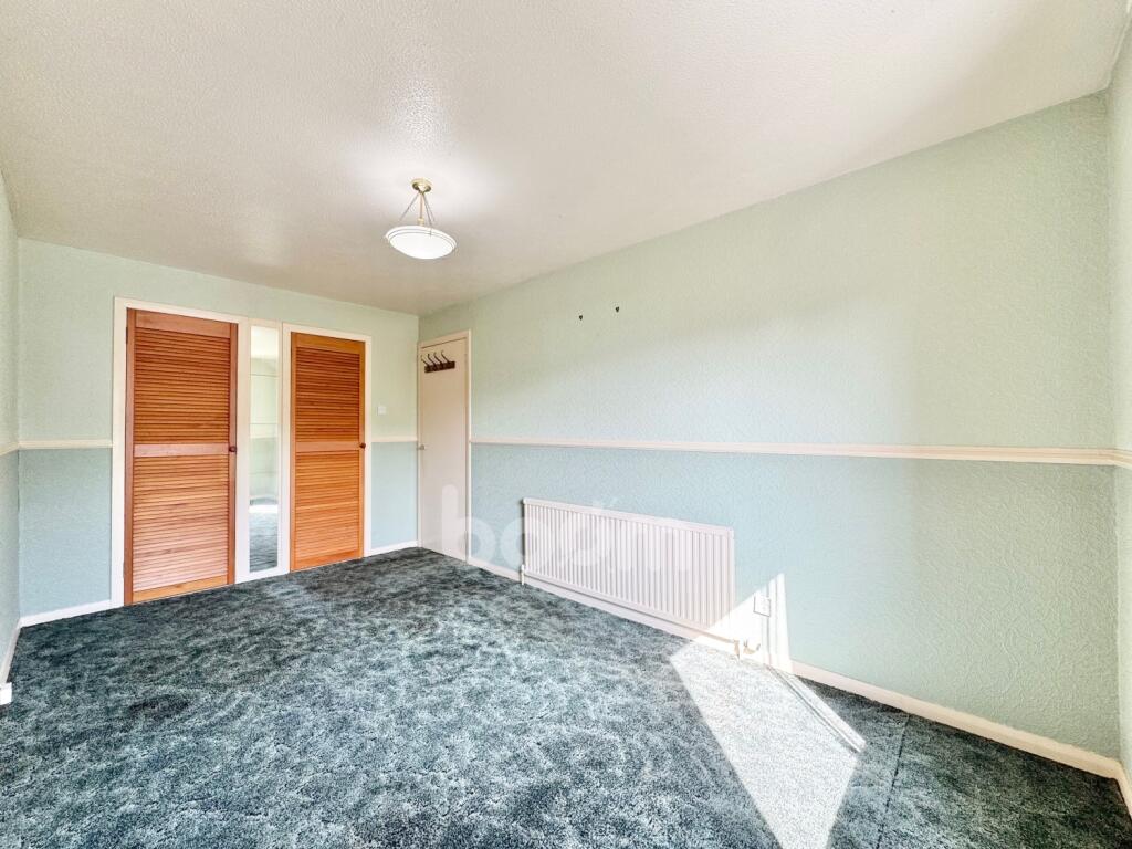 House in Johnstone, Merchiston, Renfrewshire - View 4
