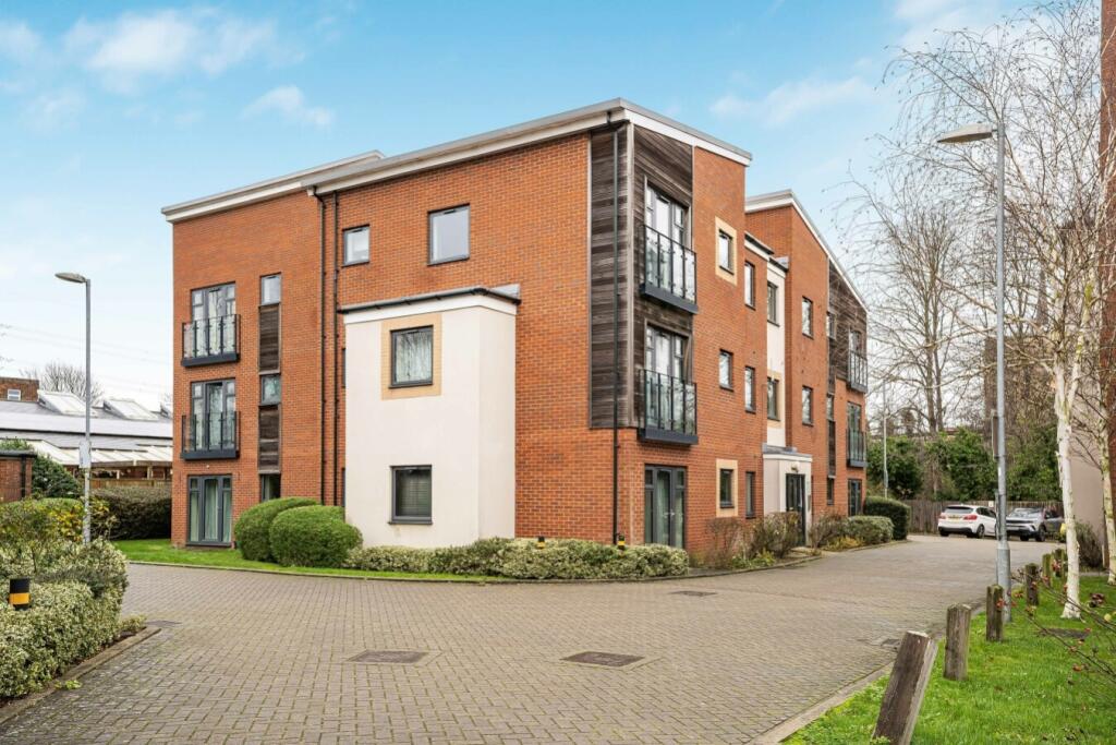 Main image of property: Nursery Close, Botley, Oxford, OX2 