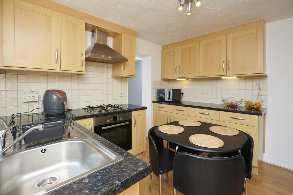 House in Harborough, Leicestershire - More
