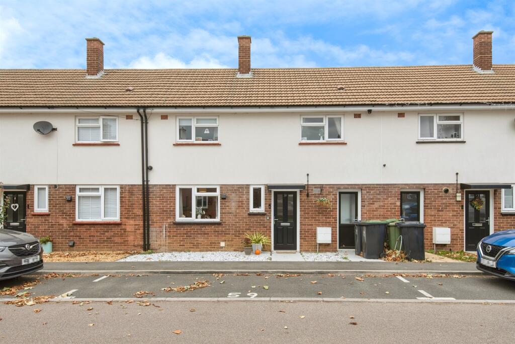 Main image of property: Tedder Avenue, Henlow