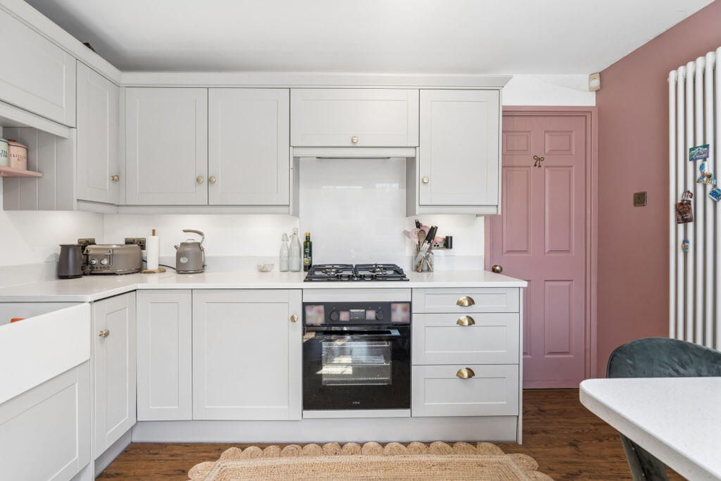 House in Hemel Hempstead, Wooburn - More