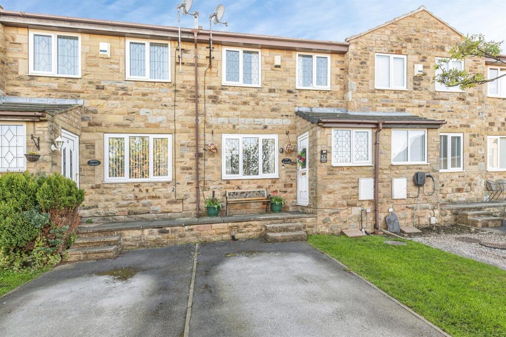 Main image of property: Fairfield Mews, Dewsbury