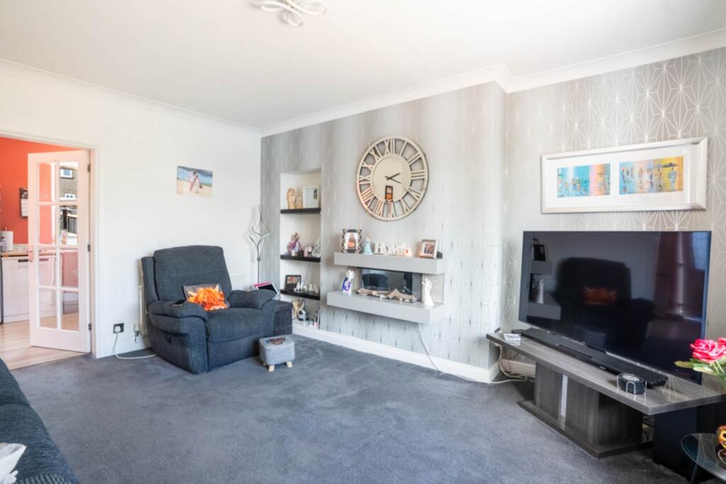 Ravenscraig Road, Stewarton photo 4