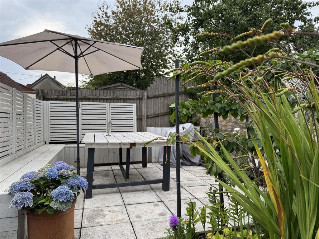 Additional image 27 of Little London, Oakhill