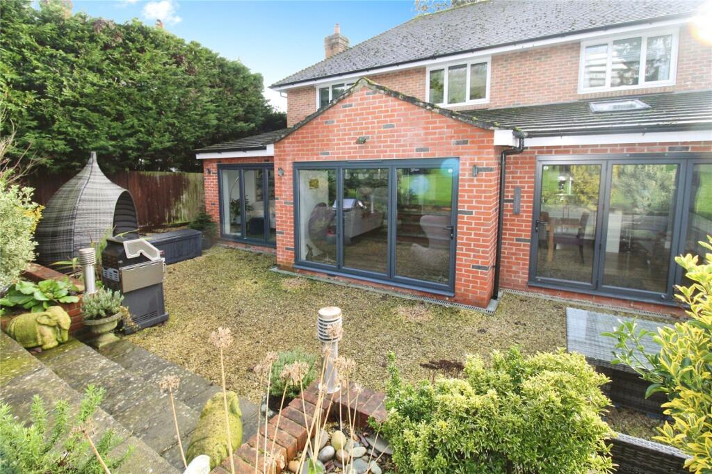 16, Chetwynd Road photo 4